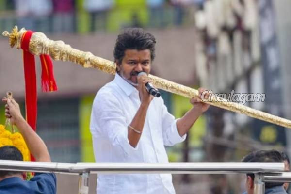 விஜய்யிடம் தலைமைத்துவ பண்பே இல்லை- சென்னை உயர்நீதிமன்ற நீதிபதி | Court Judgement For Tvk Karur Problem