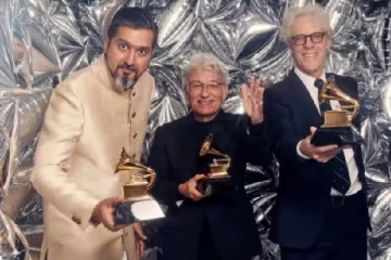 மூன்றாவது முறையாக கிராமி விருதை தட்டித்தூக்கிய இந்திய இசைக்கலைஞர் : குவியும் வாழ்த்து