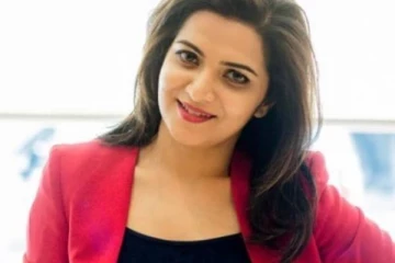 கணவரை பிரிந்த பின் கர்ப்பமான டிடி! புகைப்படத்தை பார்த்து ஷாக்காகும் ரசிகர்கள்