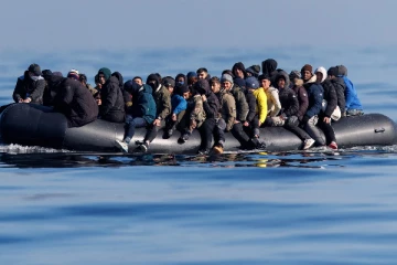 அகதிகளும் நம்மில் ஒரு பாகம்தான்... மாற்றத்தை ஏற்படுத்துங்கள்: பிரித்தானிய பிரதமருக்கு கோரிக்கை