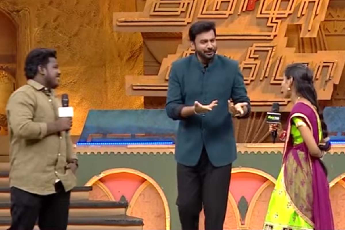 Tamizha Tamizha: முறைபையனிடம் காதலை சொல்ல தயங்கிய பெண்... தொகுப்பாளர் செய்த உதவியை பாருங்க | Anchor Help Girl To Propose Own Cousin