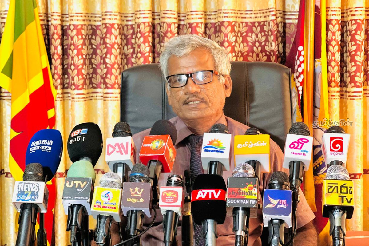 மன்னார் மாவட்டத்தில் நிர்ணயிக்கப்பட்ட விலையில் மணல் விநியோகம் | Distribution Of Sand At Fixed Prices In Mannar மன்னார் மாவட்டத்தில் நிர்ணயிக்கப்பட்ட விலையில் மணல் விநியோகம் | Distribution Of Sand At Fixed Prices In Mannar