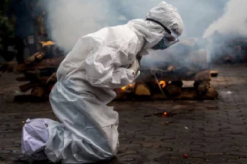 மக்கள் ஈக்களை போன்று இறக்கின்றனர்...மருத்துவரின் அனுபவப் பகிர்வு