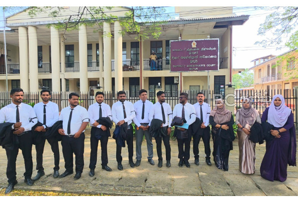 நாடளாவிய ரீதியில் நீதிமன்ற நடவடிக்கைகளிலிருந்து விலகிய சட்டத்தரணிகள் | Lawyers Who Withdrew From Court Proceedings