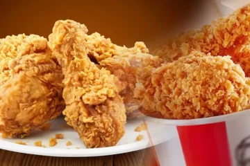 கொழும்பில் பிரபல தனியார் உணவகத்தில் பழுதடைந்த கோழி இறைச்சி: சுகாதார பரிசோதகர்கள் நடவடிக்கை -