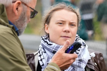 சுற்றுச்சூழல் ஆர்வலர் கிரேட்டா தன்பெர்க் கைது