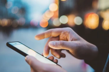 உங்கள் Smart Phone ஐ வைரஸ் தாக்கி இருக்கா? இந்த சூப்பர் டிரிக்ஸை வைத்து கண்டுப்பிடிச்சிக்கோங்க!