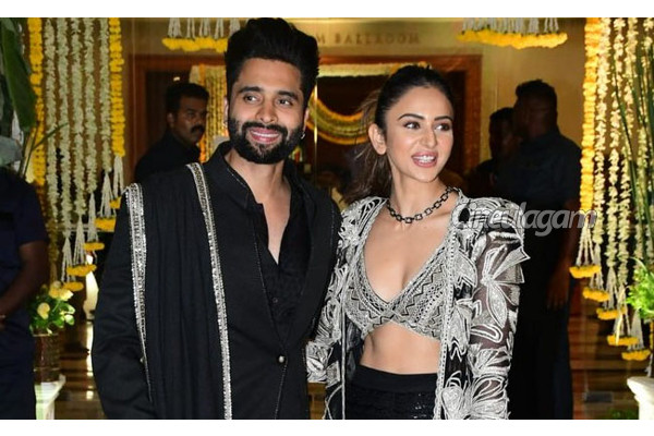 முக்கிய இடத்தில் புதிய உணவகம் தொடங்கும் நடிகை ரகுல் ப்ரீத் சிங்- எங்கே பாருங்க | Rakul Preet Singh Lavish Restaurant