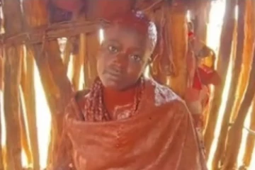 திருமணத்திற்கு முன்பு பெண்ணுக்கு இப்படி ஒரு சடங்கா? வினோத பழக்கம்!