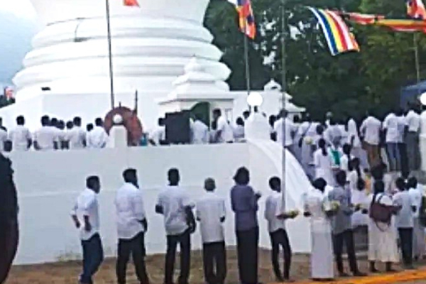 யாழ். திஸ்ஸ விகாரையை இடித்தழிக்க இடமளியோம்! மொட்டு கட்சி திட்டவட்டம் | Jaffna Thaiyity Vihara Mottu Party யாழ். திஸ்ஸ விகாரையை இடித்தழிக்க இடமளியோம்! மொட்டு கட்சி திட்டவட்டம் | Jaffna Thaiyity Vihara Mottu Party