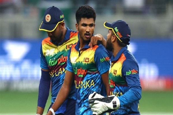 இலங்கை அணியை துரத்தும் காயம் - மற்றுமொரு வீரரும் வெளியேற்றம் | 4Th Injury Another Blow For Sri Lanka Cricket Team