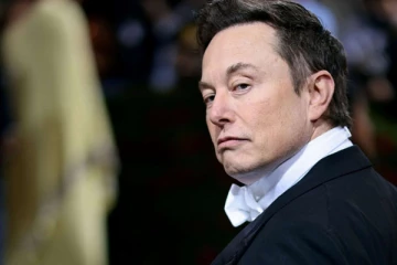 திடீரென மனம் மாறிய எலான் மஸ்க் ; பொருளாதார மாநாட்டில் வெளியான தகவல்