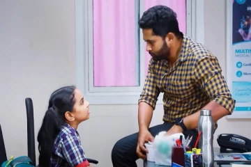 ‘பாரதி கண்ணம்மா’ சீரியலில் திடீர் திருப்புமுனை - அப்பா பாரதியை கண்டுபிடித்த லட்சுமி - வெளியான பரபரப்பு ப்ரொமோ