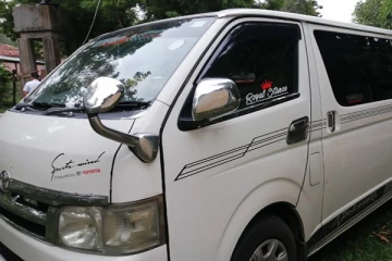 தந்தையின் வான் சில்லில் சிக்குண்டு 2 வயது குழந்தை பலி