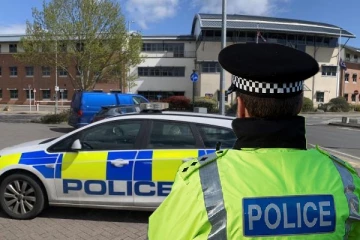 பிரித்தானியாவில் 30 வயது இளைஞர் காவல் நிலையத்தில் மர்ம மரணம்! IOPC விசாரணை