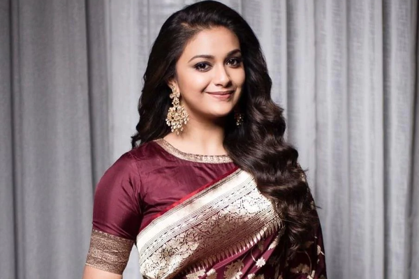 அரசியல் வாதியுடன் நடிகை கீர்த்தி சுரேஷுக்கு.. கவலையில் ரசிகர்கள் | Keerthy Suresh To Marry A Politician Son