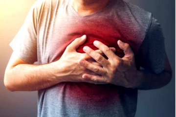 தடுப்பூசி போட்ட 62 பேருக்கு புதிதாக இதயத்தில் பிரச்சினை! பீதியில் மக்கள்., ஆய்வில் இறங்கிய பிரபல நாடு