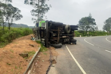 இன்று காலை இடம்பெற்ற சம்பவம்; தெய்வாதீனமாக தப்பிய சாரதி!