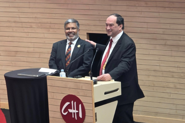 உலக அறுவைசிகிச்சை அமையத்தின் தலைவராக யாழ்ப்பாண தமிழர் நியமனம்; பலரும் வாழ்த்து! | Jaffna Prof Dr Thavam Thambipillai Assumed Ics உலக அறுவைசிகிச்சை அமையத்தின் தலைவராக யாழ்ப்பாண தமிழர் நியமனம்; பலரும் வாழ்த்து! | Jaffna Prof Dr Thavam Thambipillai Assumed Ics