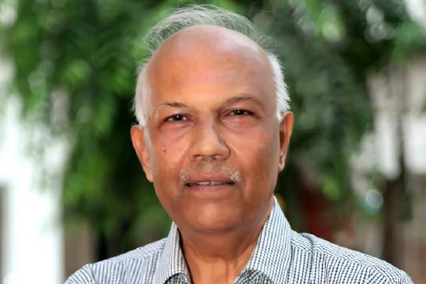 தமிழீழ விடுதலைப் புலிகளின் தோல்வி : வரலாற்று உண்மைகள் தொடர்பான சிங்கள மொழி புத்தகம் | Defeat Of The Liberation Tigers Book In Sinhala