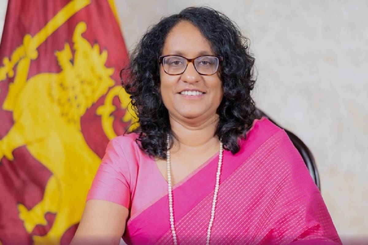 கல்வித்துறையில் அதிரடி மாற்றம்! 2027 முதல் புதிய பாடத்திட்டங்கள் | Curricula Grades 2 6 Introduced Starting Next Year கல்வித்துறையில் அதிரடி மாற்றம்! 2027 முதல் புதிய பாடத்திட்டங்கள் | Curricula Grades 2 6 Introduced Starting Next Year