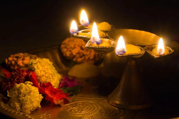நாளை மகாளய அமாவாசை; இதெல்லாம் செய்ய மறக்காதீர்கள்! | Mahalaya Amavasya Blessings From Your Ancestors