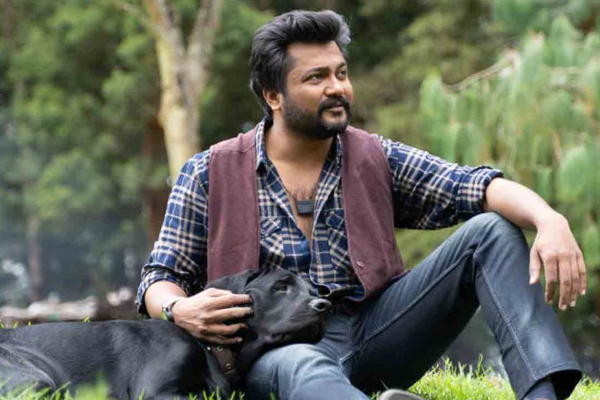 இந்த புகைப்படத்தில் உள்ள நடிகர் யார் என்று உங்களுக்கு தெரியுமா? அட இவரா! | Actor Bobby Simha Childhood Photo இந்த புகைப்படத்தில் உள்ள நடிகர் யார் என்று உங்களுக்கு தெரியுமா? அட இவரா! | Actor Bobby Simha Childhood Photo