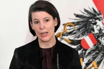 பிரித்தானியாவை அபாயகரமான பகுதியாக அறிவித்த பிரபல ஐரோப்பிய நாடு!