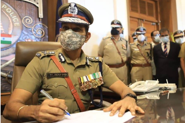 கொரோனா விதிமுறைகளை மீறல் வழக்குகள் வாபஸ் :  டிஜிபி சைலேந்திரபாபு அறிவிப்பு - தமிழ்நாடு