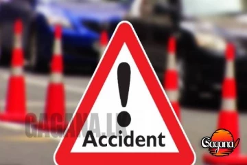 මෝටර් රියක් දුම්රියක ගැටීමෙන් බිහිසුණු අනතුරක්