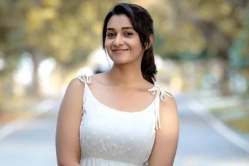 உள்ளாடை Size என்ன என்று கேட்ட ரசிகர்- பிரியா பவானி ஷங்கர் கொடுத்த பதிலடி