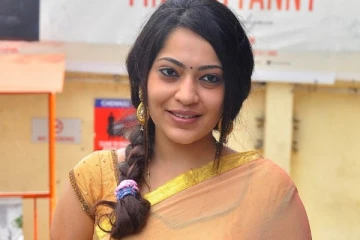 போதையில் ஷூட்டிங்!! உண்மை தெரியது விஜே ரம்யாவை அசிங்கப்படுத்திய கேமராமேன்