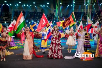 ලෝකෙටම ආචාර කළ අපේ නිල් මානෙල් මල Anudi... ශ්‍රී ලංකාව දිනයි? (VIDEO) (PHOTOS)