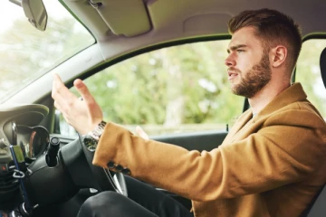 பிரித்தானியாவில் புதிய போக்குவரத்து விதிமுறைகள்: இன்று முதல் அமல்படுத்தப்படும் என அறிவிப்பு