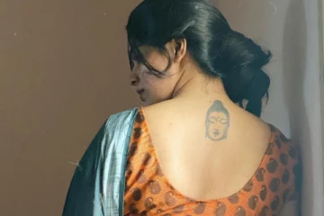 இப்படி ஒரு கிளாமரா! ட்ரான்ஸ்பரென்ட் ஆடையில் ரசிகர்களை உறையவைத்த ஜிவி பட நடிகை