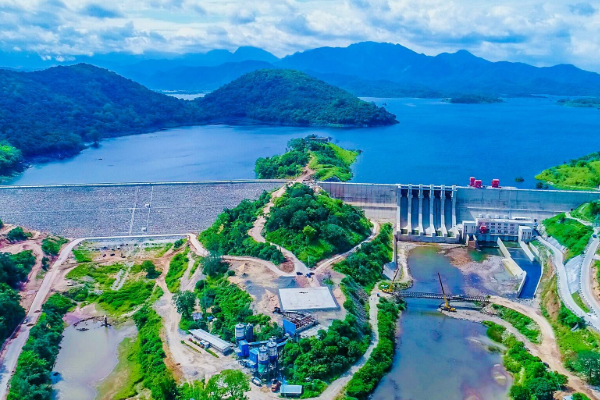 மொரகஹகந்த நீர்த்தேக்கத்தின் வான் கதவுகளும் திறப்பு | Moragahakanda Reservoir Spill Gates Opened மொரகஹகந்த நீர்த்தேக்கத்தின் வான் கதவுகளும் திறப்பு | Moragahakanda Reservoir Spill Gates Opened