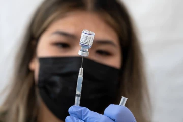 ஒமைக்ரானை அழிக்கும் தடுப்பூசி! பிரபல மருந்து நிறுவனம் முக்கிய அறிவிப்பு