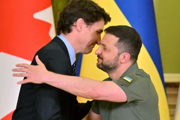 உக்ரைனுக்கு 200 கோடி வழங்கும் கனடா