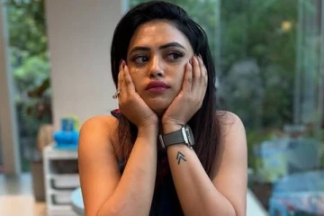 சீரியலில் வில்லியாக மிரட்டிய நடிகை பரீனா ஆசாத் போட்டோஸ்