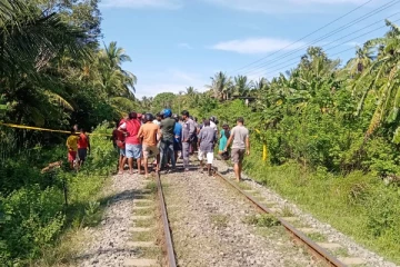 தொடருந்துடன் மோதி இளைஞர் உயிரிழப்பு (Photos)