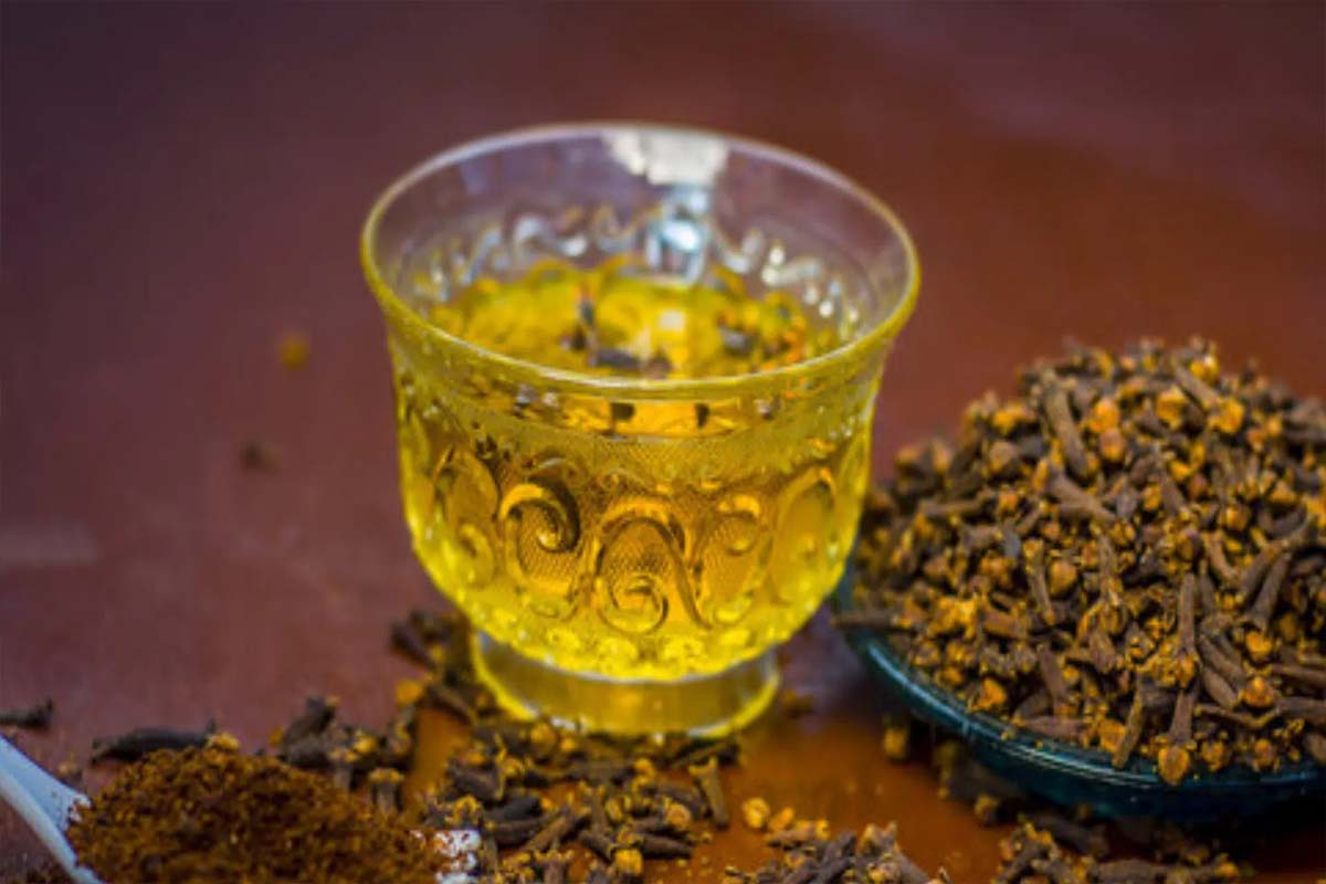 கோடைக்காலத்தில் கிராம்பு உட்கொண்டால் பிரச்சனை ஏற்படுமா? | Benefits Of Eating Cloves During Summer கோடைக்காலத்தில் கிராம்பு உட்கொண்டால் பிரச்சனை ஏற்படுமா? | Benefits Of Eating Cloves During Summer