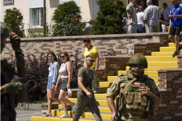 உக்ரைன் ராணுவ வீரர்களுக்கு கவர்ச்சிகரமான புகைப்படங்களை அனுப்பும் அந்நாட்டு பெண்கள்! காரணம் இதுதான்