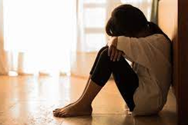 யாழில் 14 வயது காதலியை வன்புறுத்தலுக்கு உள்ளாக்கிய காதலன் | Boyfriend Abused His Girl Friend In Jaffna