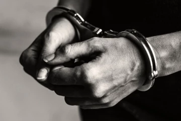 මිලියනයක් කොල්ල කා පැන යාමට උත්සහ කළ පුද්ගලයෙක්ට නොසිතූ ලෙස සිදු වූ දේ..