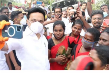 Selfie With CM: நீங்களும் பிறந்தநாள் வாழ்த்து சொல்லலாம் - அசத்தல் அறிவிப்பு