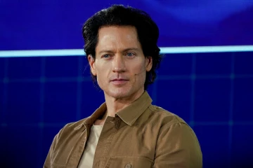 ஒரு மாதத்திற்கு ஒரு கோடி: எதற்காகத் தெரியுமா?