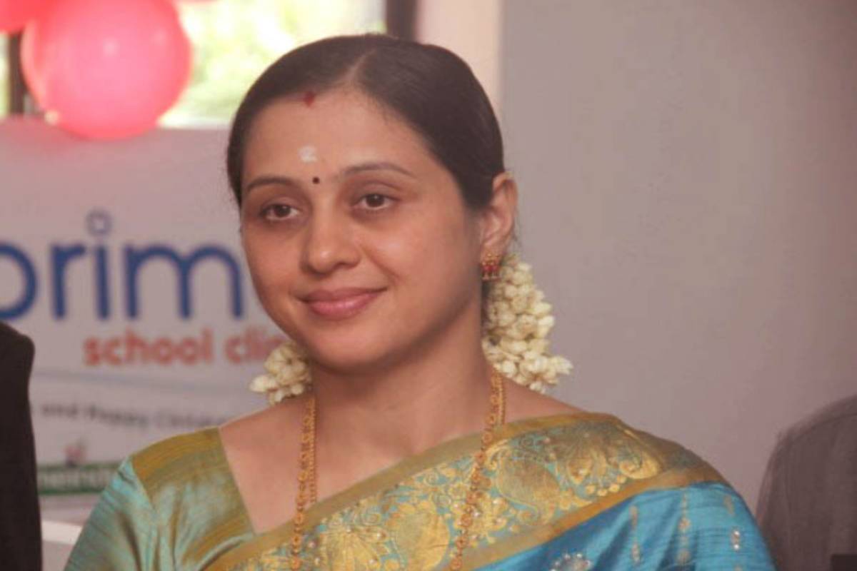 எதிர்நீச்சல் சீரியலில் ஈஸ்வரிக்கு பதிலாக வரும் பிரபல நடிகை - குஷியில் ரசிகர்கள் | Devyani To Replace Easwari In Ethiranichal Serial எதிர்நீச்சல் சீரியலில் ஈஸ்வரிக்கு பதிலாக வரும் பிரபல நடிகை - குஷியில் ரசிகர்கள் | Devyani To Replace Easwari In Ethiranichal Serial