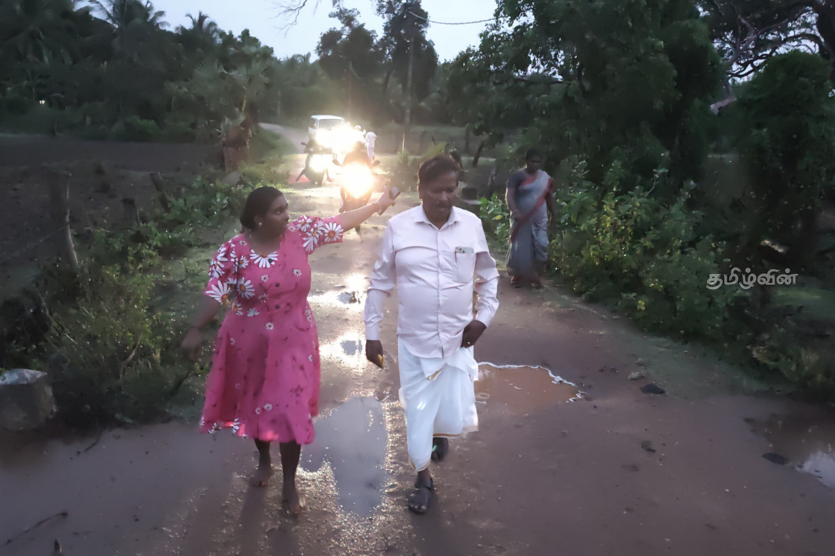 மின்னிணைப்பு இன்றி அவதியுறும் ஏம்பைக்குளம் கிராம மக்கள் - நிலமைகளை நேரில் சென்று ஆராய்ந்த ரவிகரன் எம்.பி | Raviharan Mp Statement