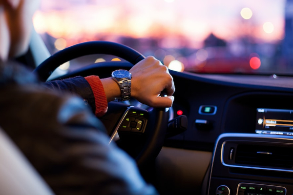 சாரதிகளுக்கு பொலிஸார் விடுத்த அவசர அறிவித்தல்! | Police Issued An Emergency Notice To Drivers