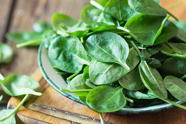 நீரிழிவு நோயாளிகள் அடிக்கடி கீரை அதிகம் சாப்பிட்டால் என்ன நடக்கும் தெரியுமா? எச்சரிக்கை...! | Spinach Side Effects Know What Happens